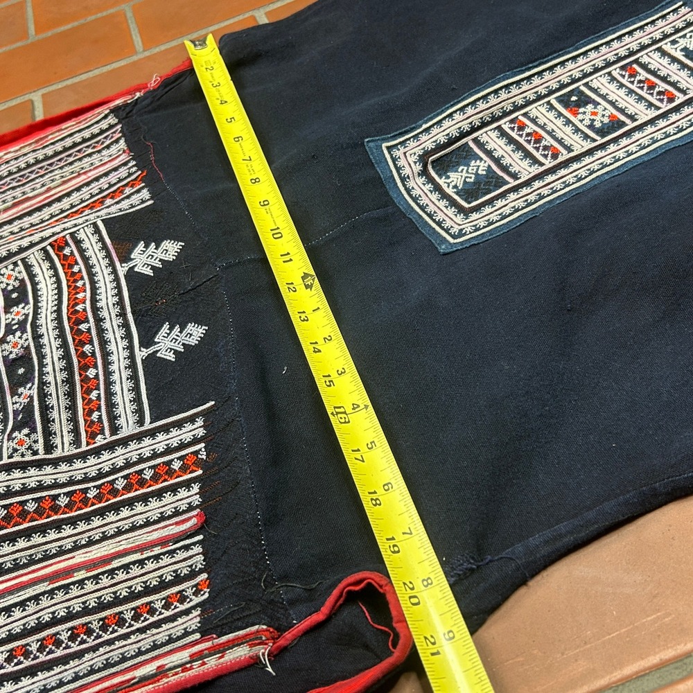 Vintage Hmong Tribal Robe Coat Indigo Hand Embroidered Long Duster Jacket Black - Picture 4 of 6
